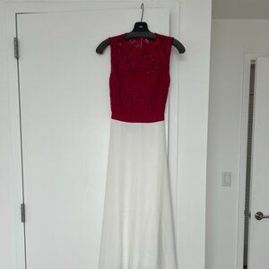 Beautiful red and white dress w/lace flowers